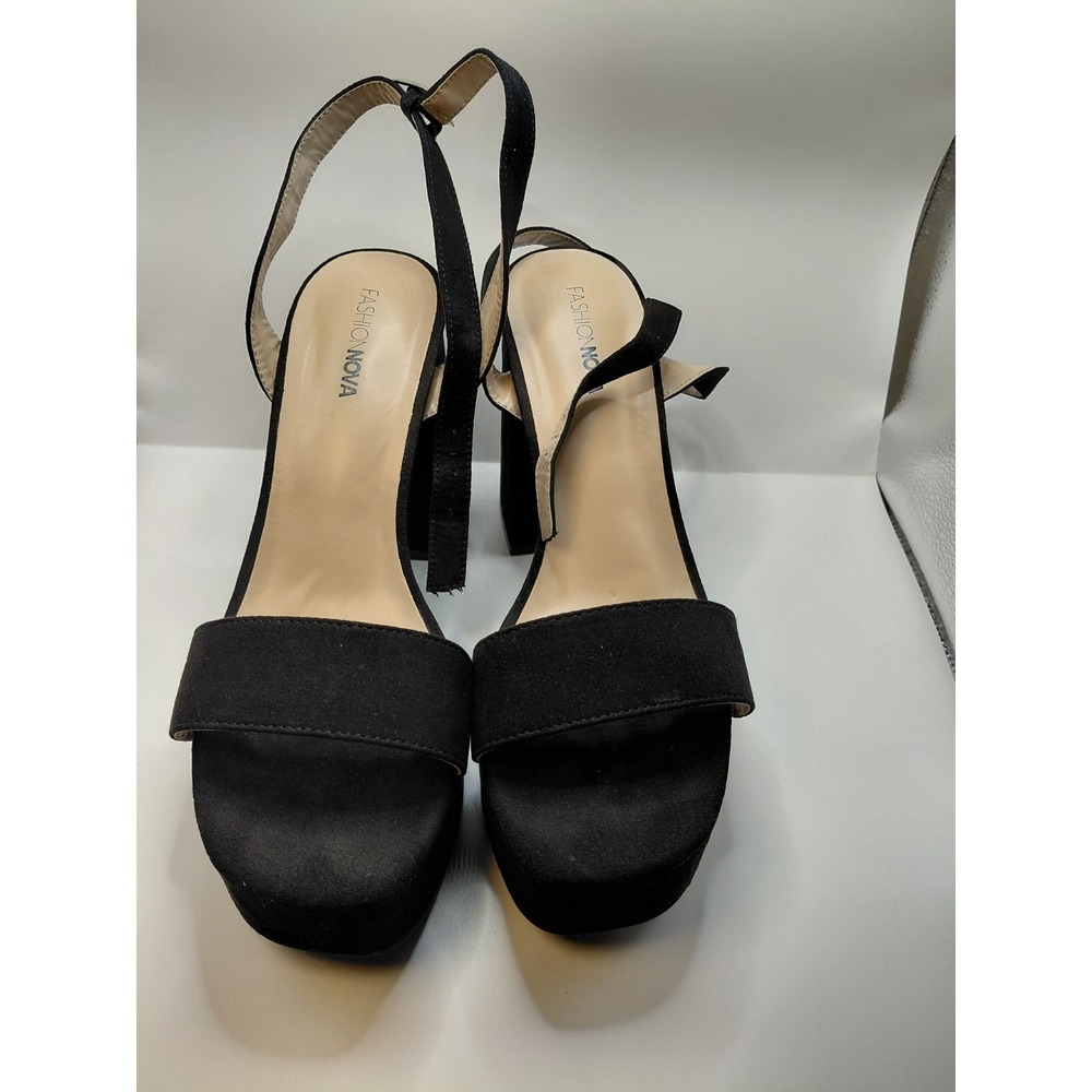 Fashion Nova Black Platform Sandals Block Heel Buckle Ankle Strap Women's Size 9 - Picture 3 of 7